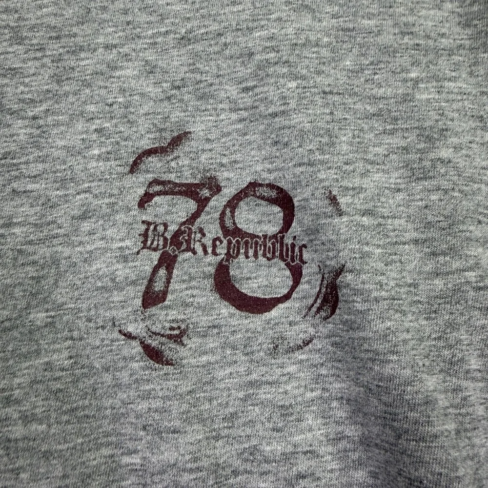 Banana Republic Shirt Mens Large Gray Long Sleeve 78 Logo Graphic Tee Casual